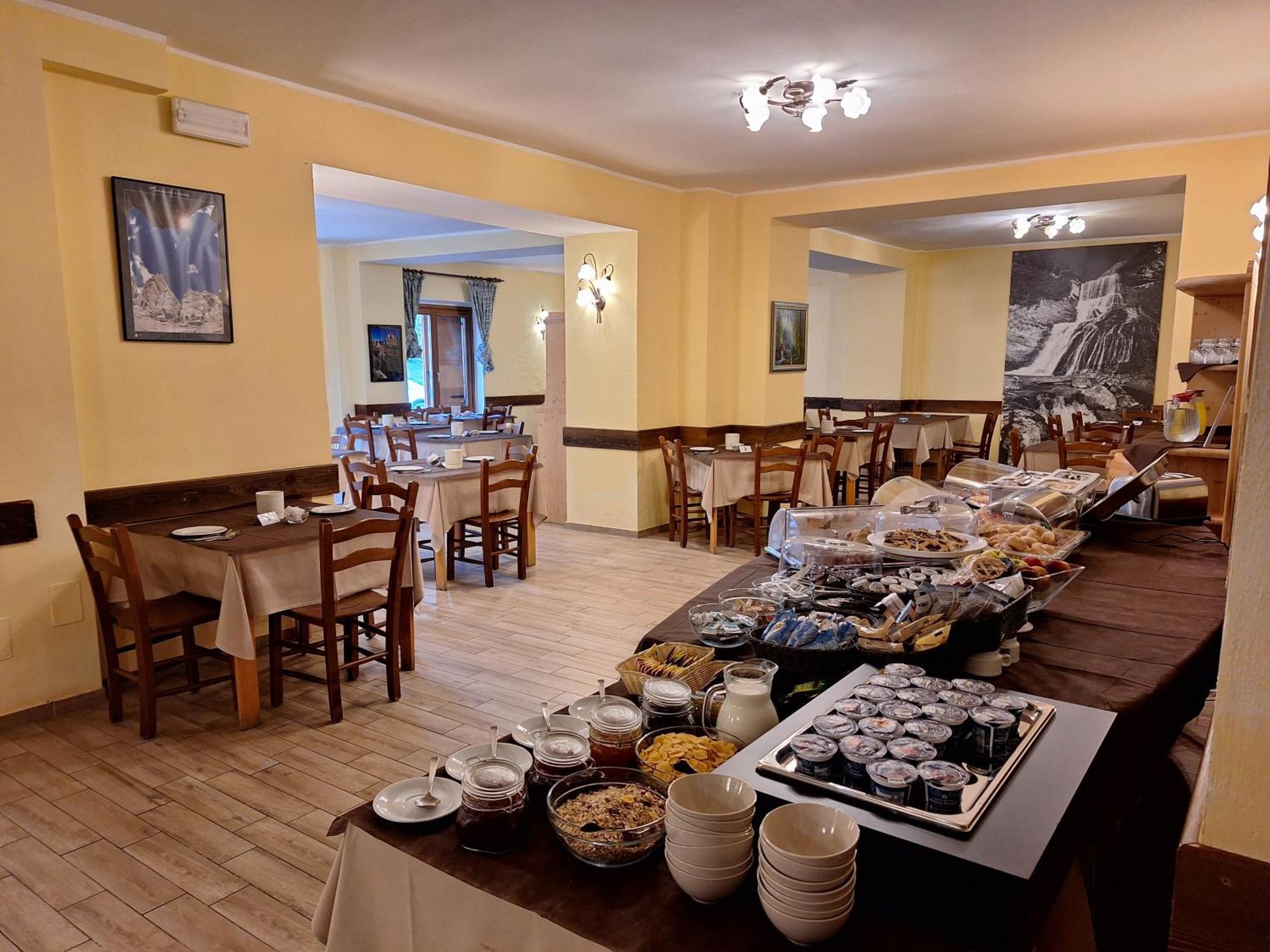 Hotel Al Sasso Di Stria Andraz Zewnętrze zdjęcie